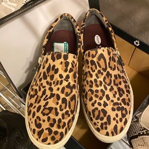 Leopard print slip on shoes